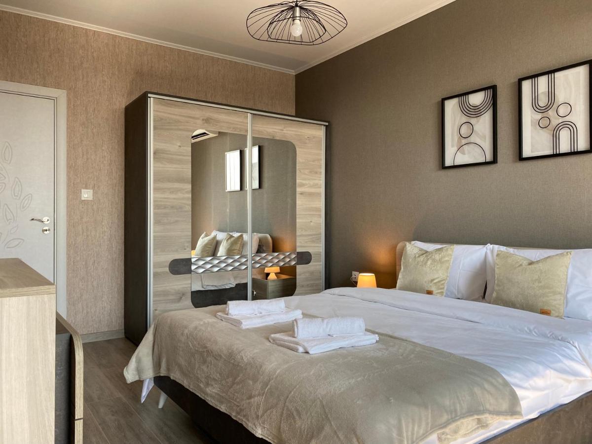 Private Apartment For 4 Guests And Parking Plovdiv Exterior photo